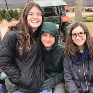 Meet your Posher, Ashley